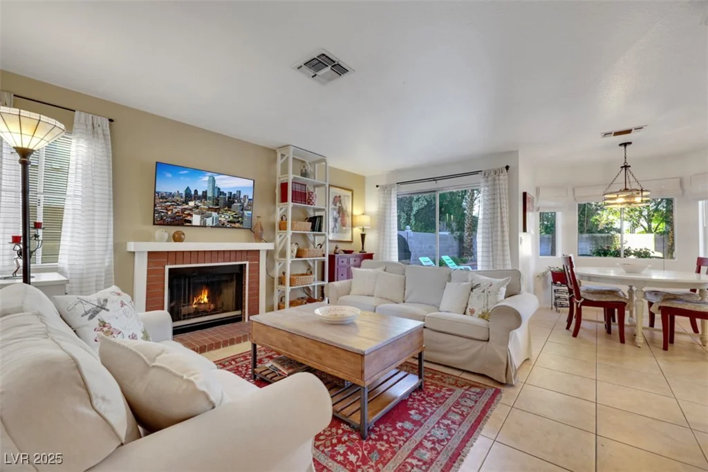 8388 Brad Oaks, Las Vegas, NV 89123