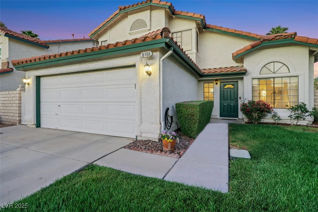 8388 Brad Oaks, Las Vegas, NV 89123
