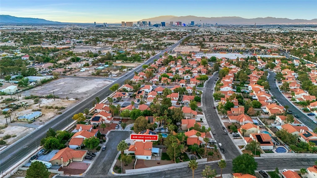 8388 Brad Oaks, Las Vegas, NV 89123