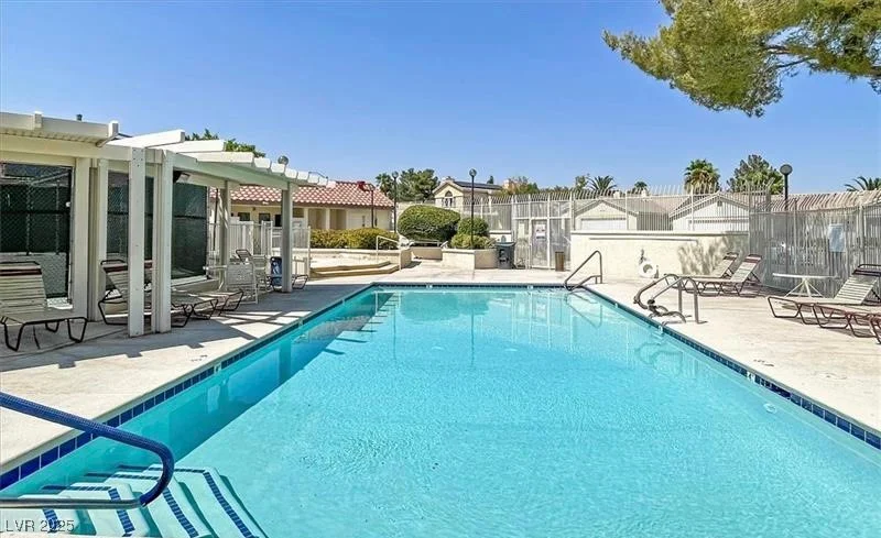 8388 Brad Oaks, Las Vegas, NV 89123