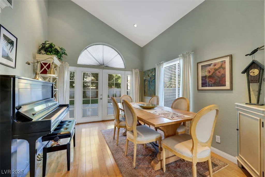 8388 Brad Oaks, Las Vegas, NV 89123