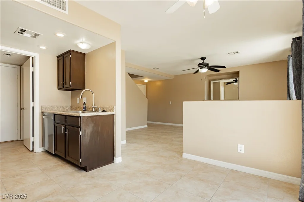795 Kiska, Las Vegas, NV 89123