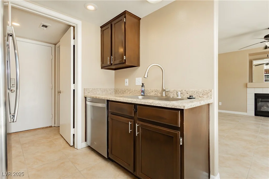 795 Kiska, Las Vegas, NV 89123