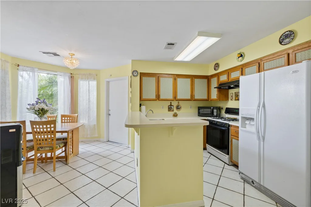 2837 Du Barry Manor, Las Vegas, NV 89108