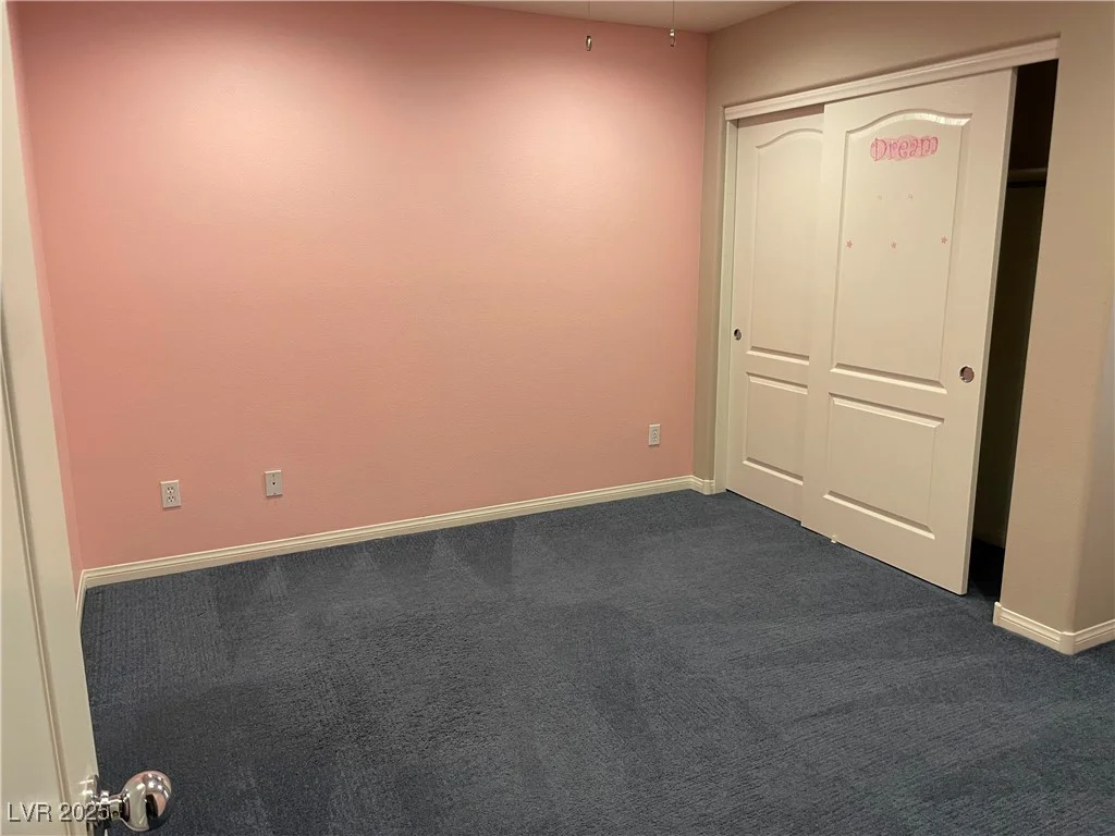 4121 Erinbird, North Las Vegas, NV 89084