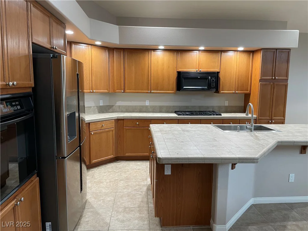 4121 Erinbird, North Las Vegas, NV 89084