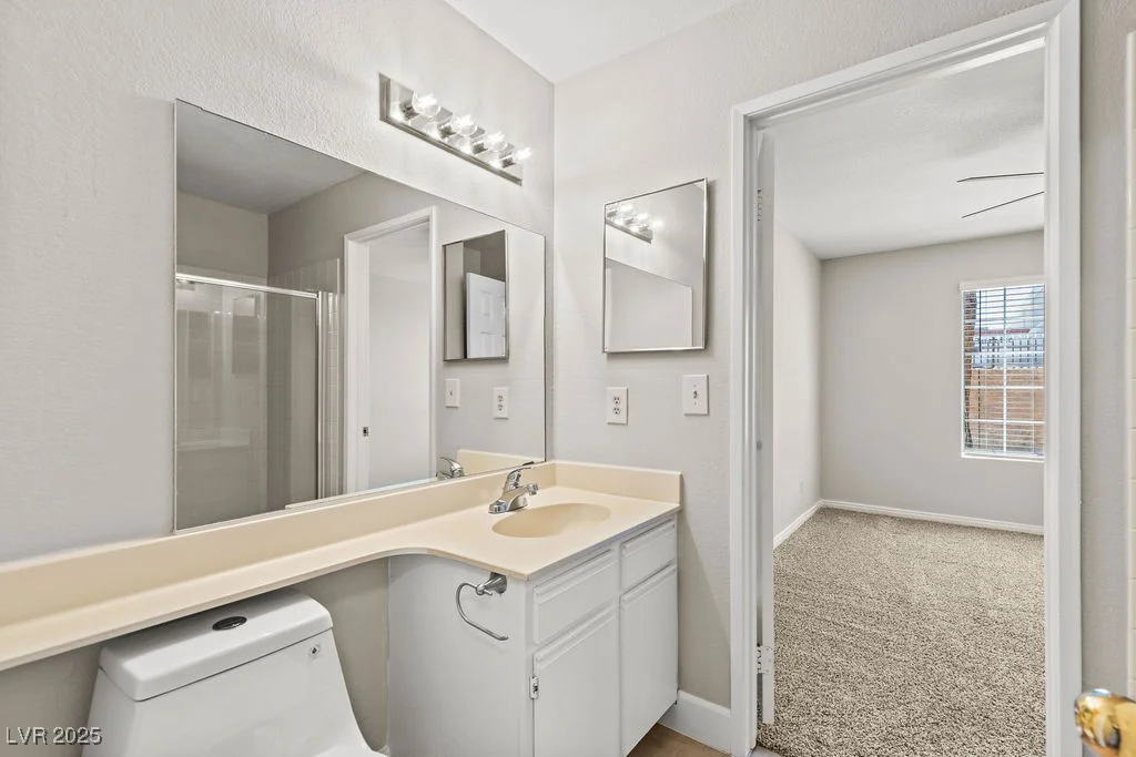 2200 Fort Apache, Las Vegas, NV 89117