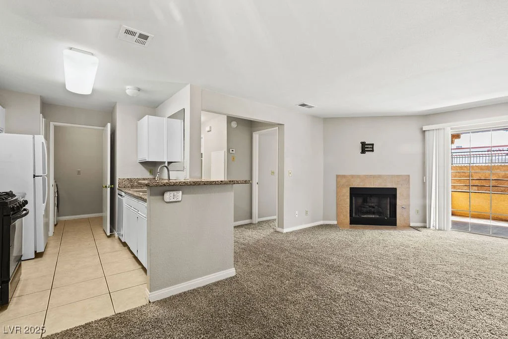 2200 Fort Apache, Las Vegas, NV 89117