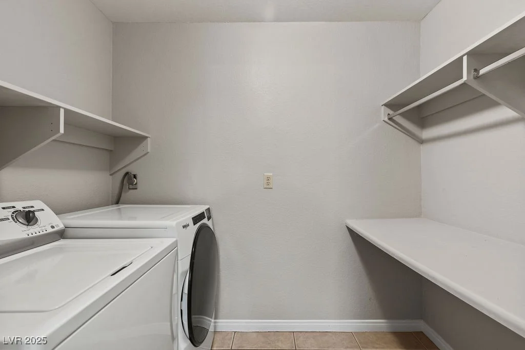 2200 Fort Apache, Las Vegas, NV 89117