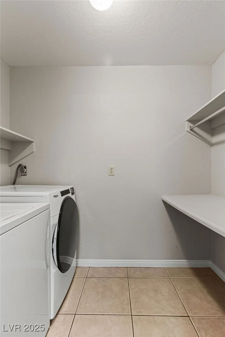 2200 Fort Apache, Las Vegas, NV 89117