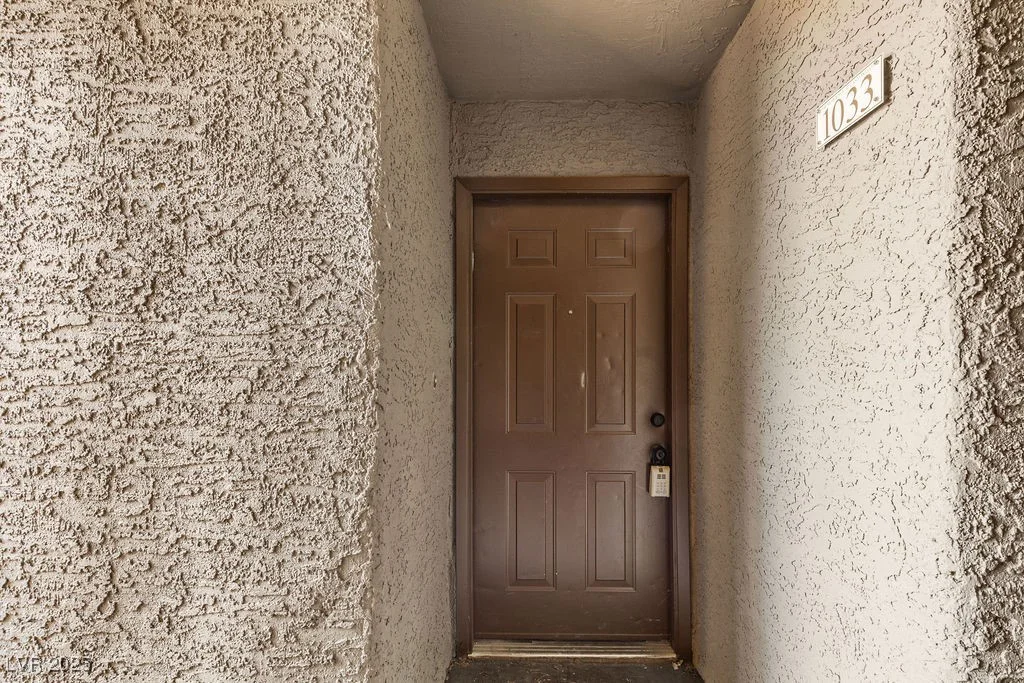 2200 Fort Apache, Las Vegas, NV 89117