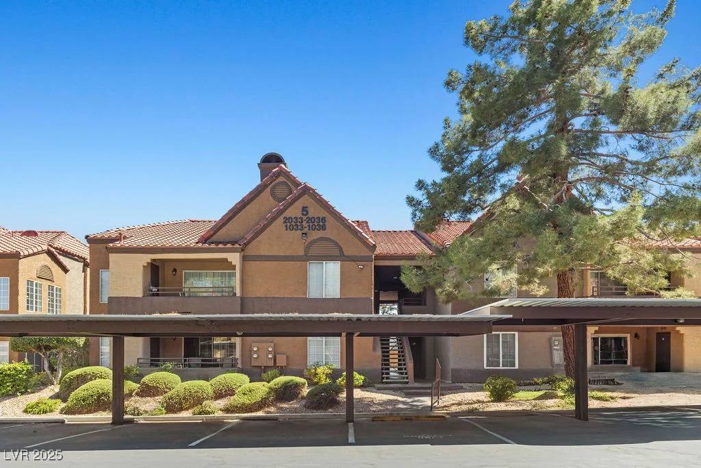 2200 Fort Apache, Las Vegas, NV 89117
