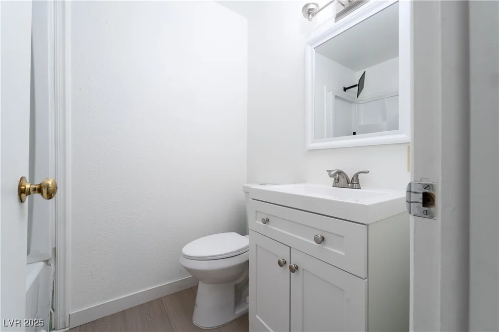 6121 Iris, Las Vegas, NV 89107