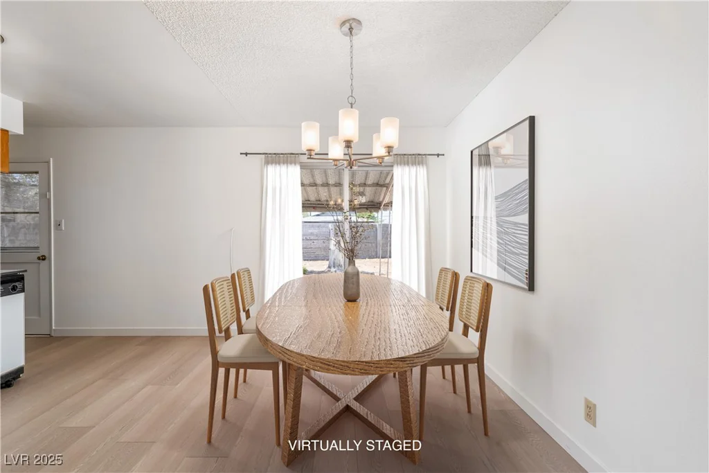 6121 Iris, Las Vegas, NV 89107