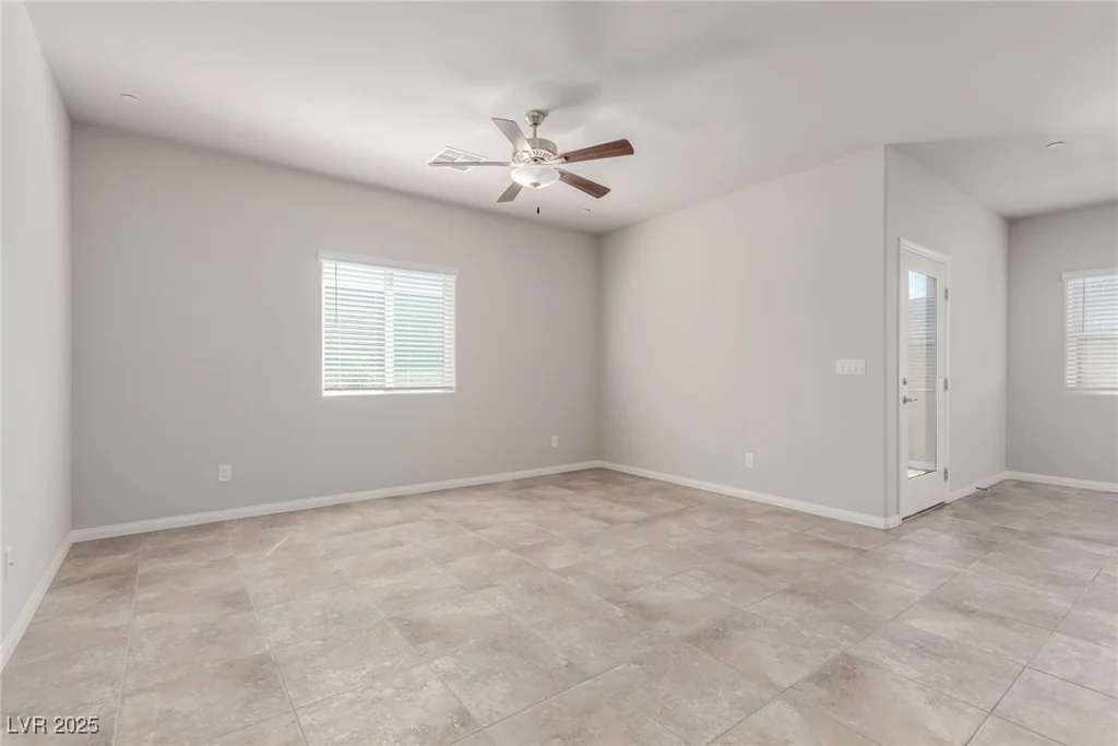 10257 Sequoia Falls, Las Vegas, NV 89149