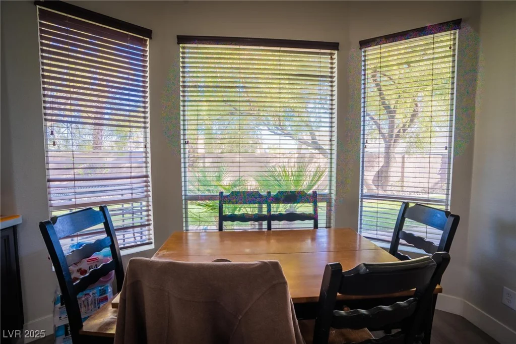 10391 Avebury Manor, Las Vegas, NV 89135