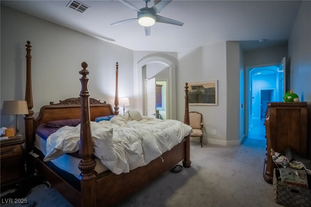 10391 Avebury Manor, Las Vegas, NV 89135