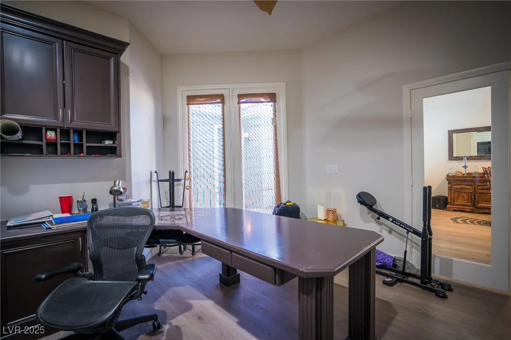 10391 Avebury Manor, Las Vegas, NV 89135