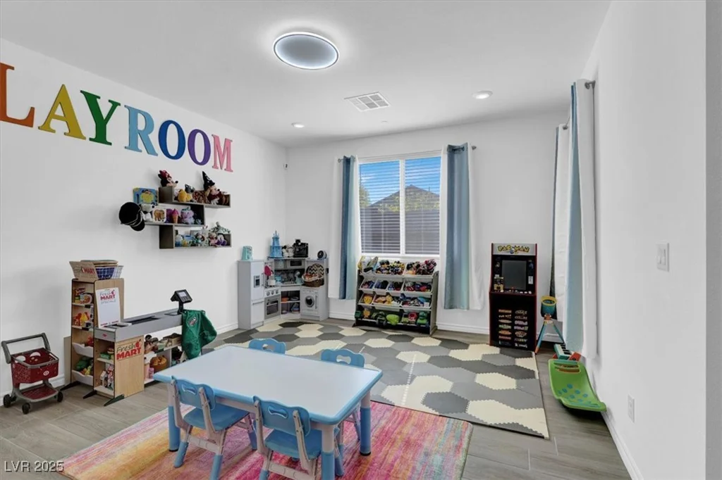 1297 Ventura Cliffs, Henderson, NV 89012