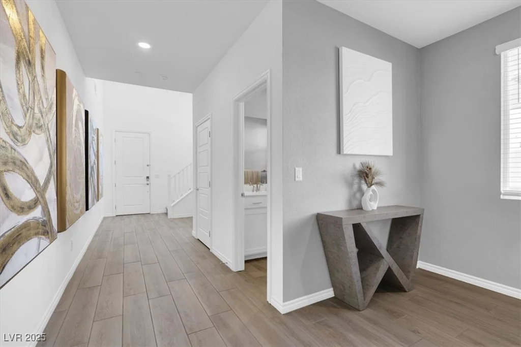 1297 Ventura Cliffs, Henderson, NV 89012