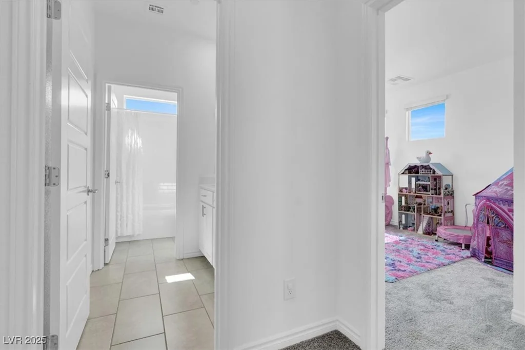 1297 Ventura Cliffs, Henderson, NV 89012
