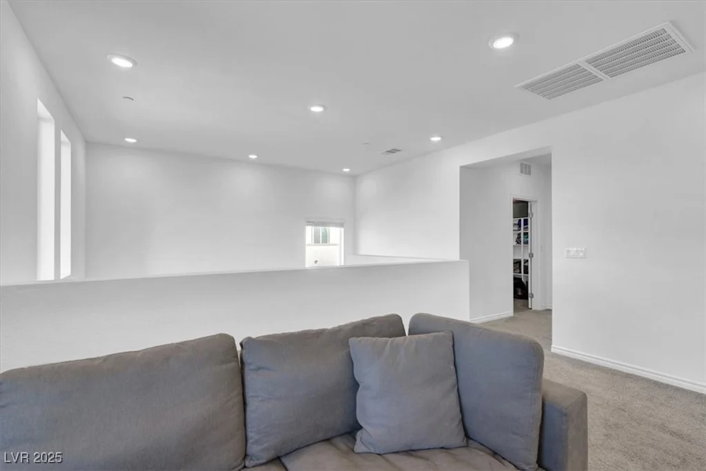 1297 Ventura Cliffs, Henderson, NV 89012