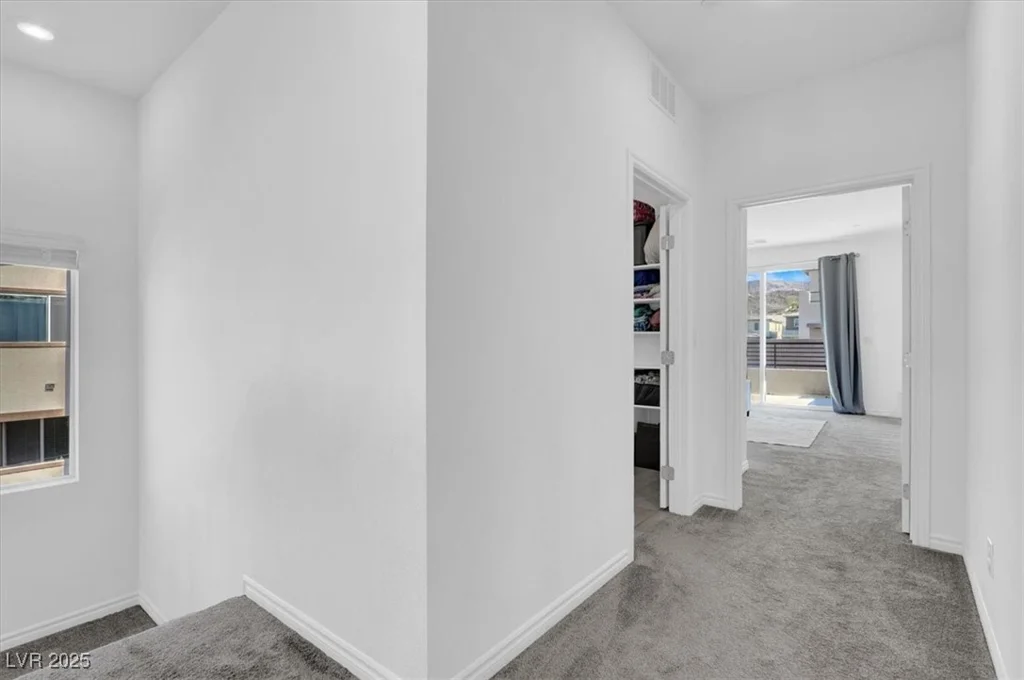 1297 Ventura Cliffs, Henderson, NV 89012