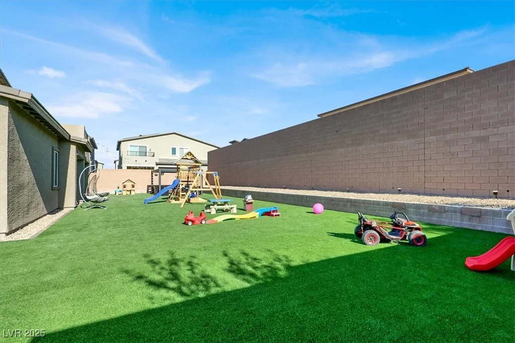 1297 Ventura Cliffs, Henderson, NV 89012