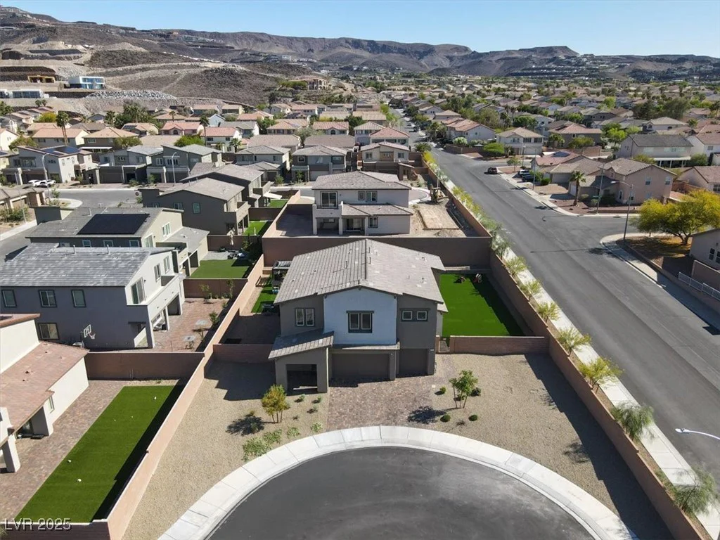 1297 Ventura Cliffs, Henderson, NV 89012