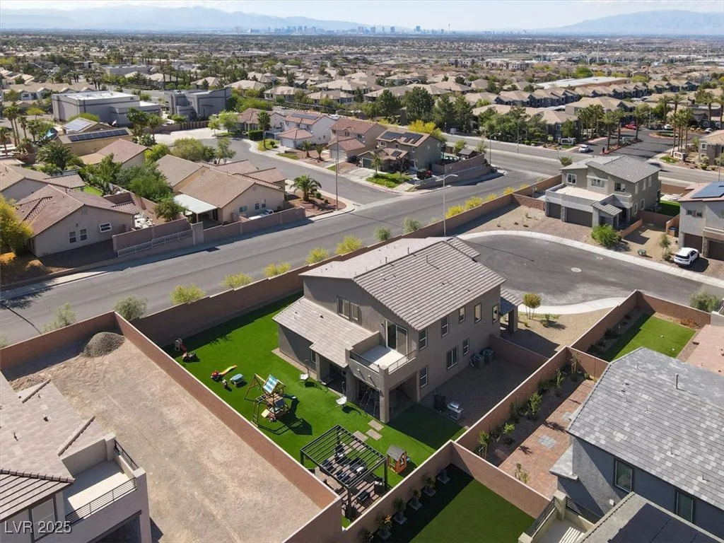 1297 Ventura Cliffs, Henderson, NV 89012