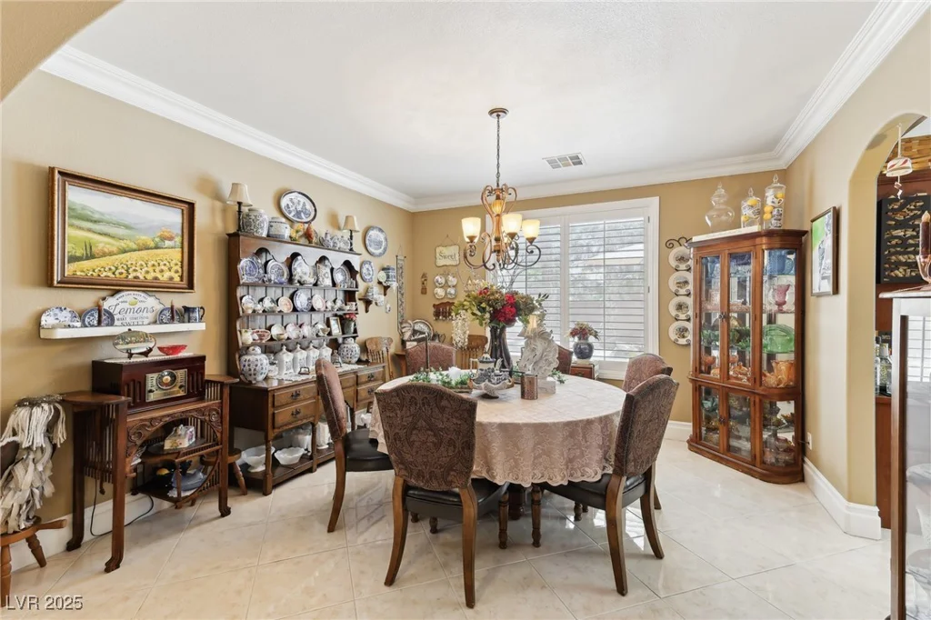 7301 Heggie, Las Vegas, NV 89131