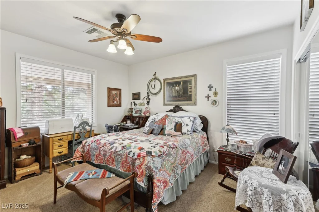 7301 Heggie, Las Vegas, NV 89131