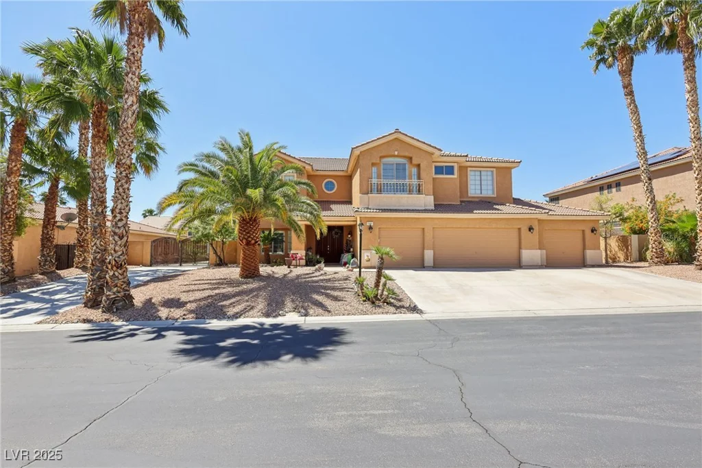7301 Heggie, Las Vegas, NV 89131