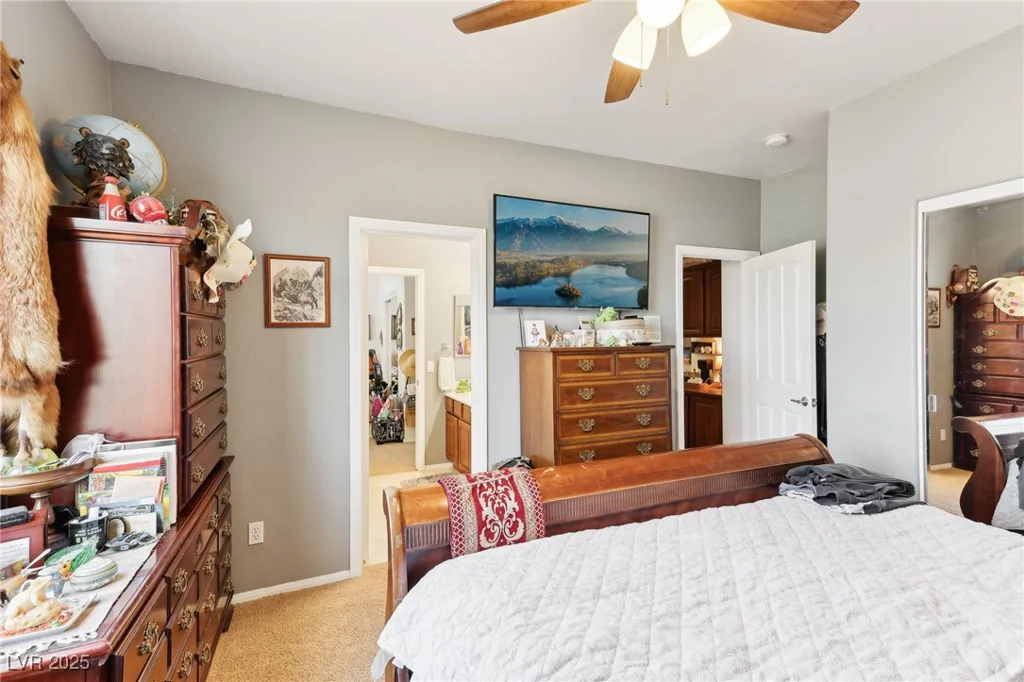 7301 Heggie, Las Vegas, NV 89131