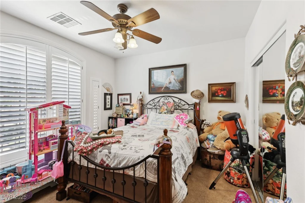 7301 Heggie, Las Vegas, NV 89131
