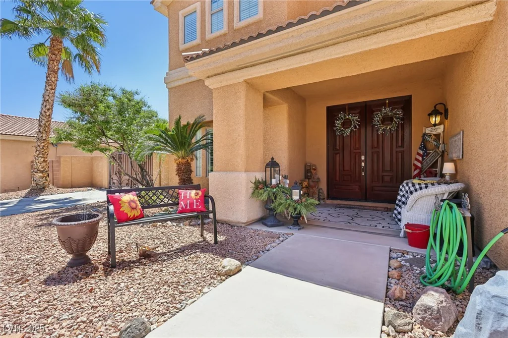 7301 Heggie, Las Vegas, NV 89131