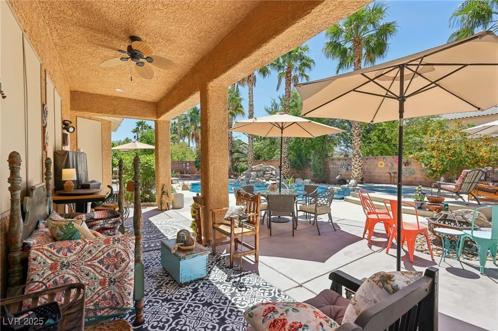 7301 Heggie, Las Vegas, NV 89131