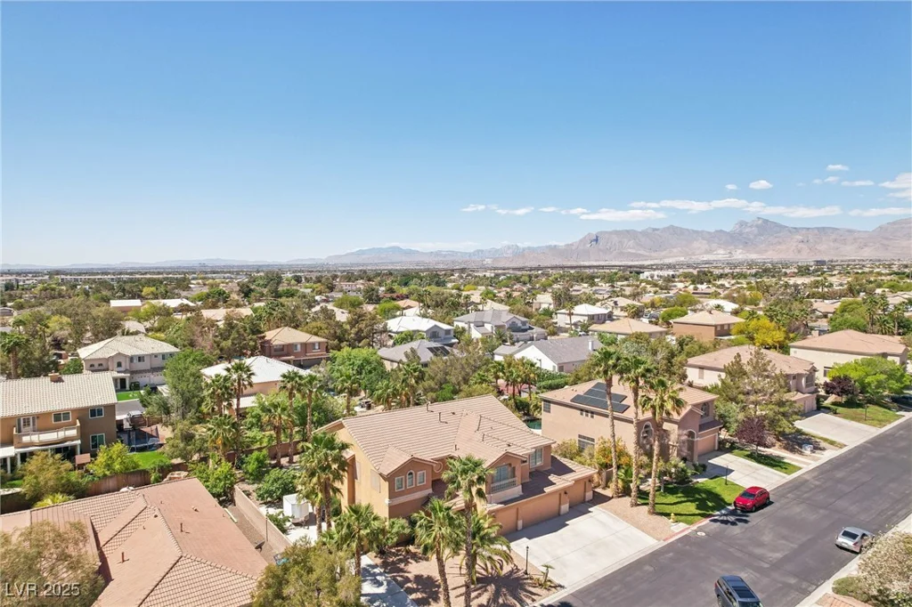 7301 Heggie, Las Vegas, NV 89131