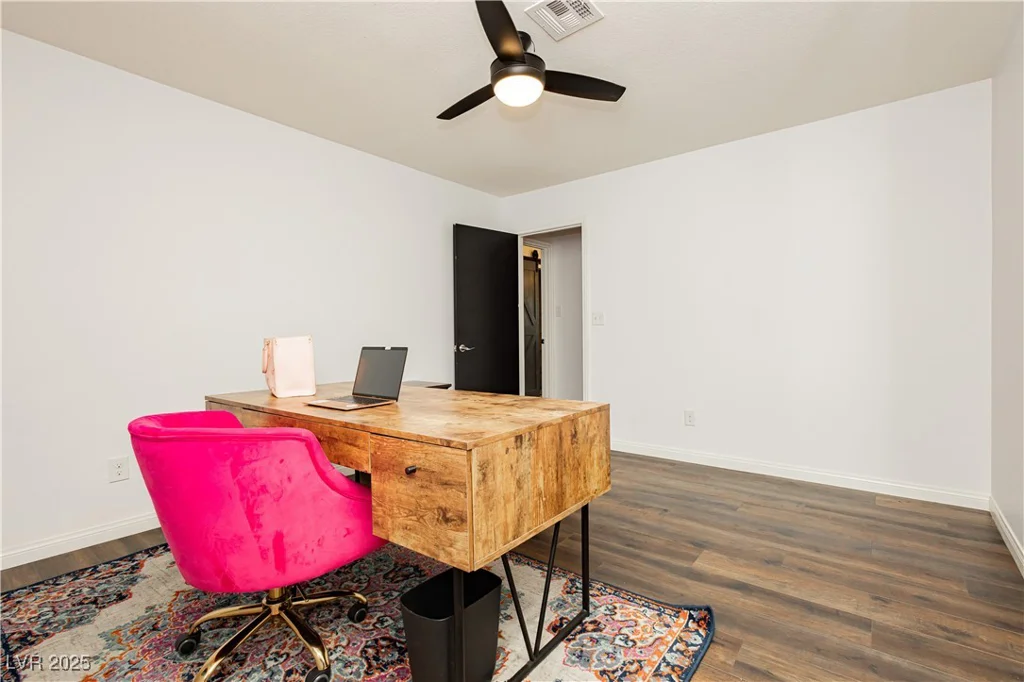 200 Desert Rose, Henderson, NV 89015