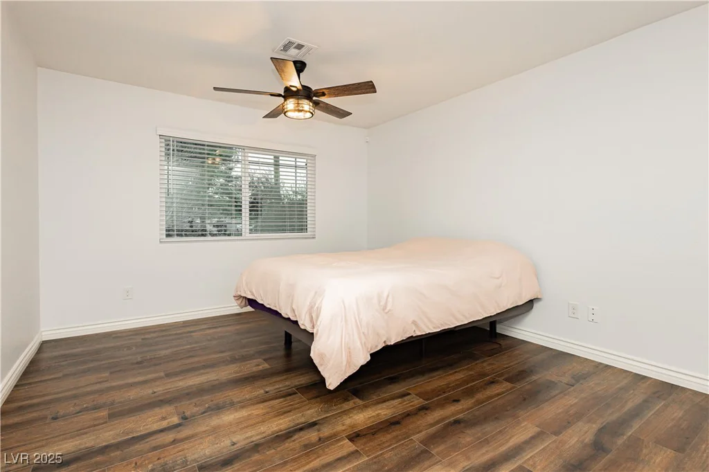 200 Desert Rose, Henderson, NV 89015