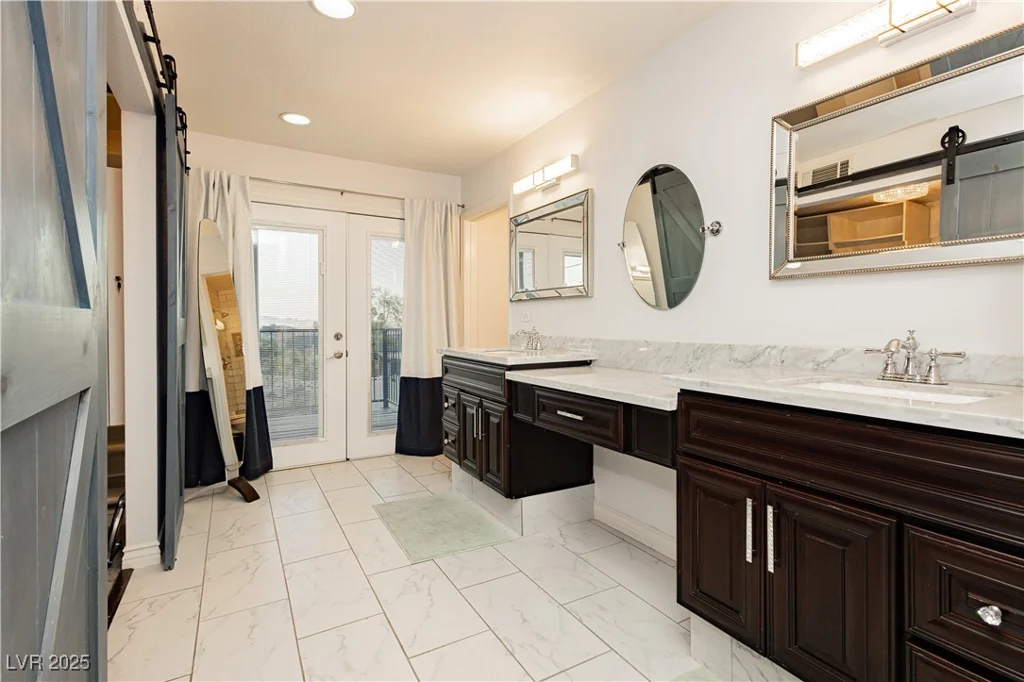 200 Desert Rose, Henderson, NV 89015