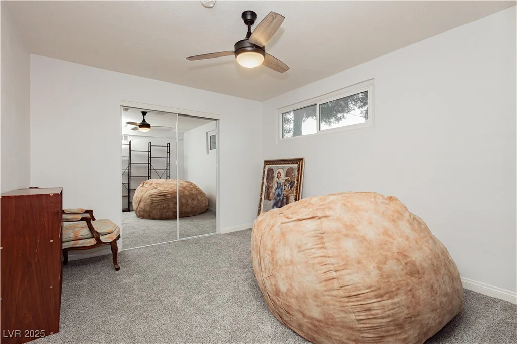 200 Desert Rose, Henderson, NV 89015