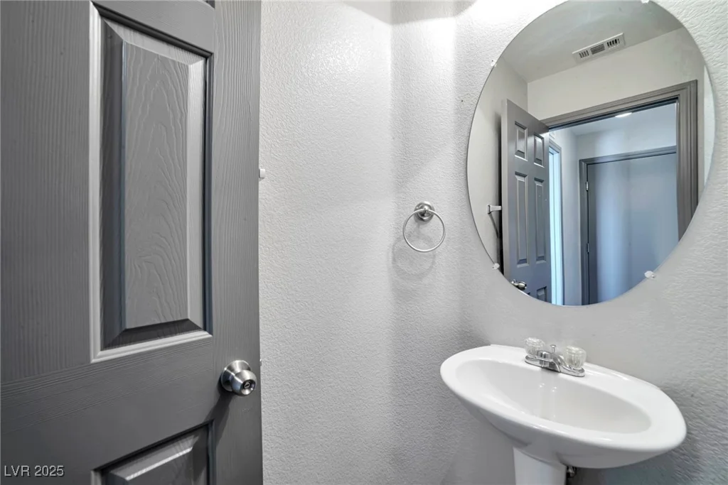 5740 Winter Cherry, Las Vegas, NV 89130