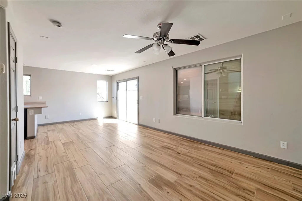 5740 Winter Cherry, Las Vegas, NV 89130