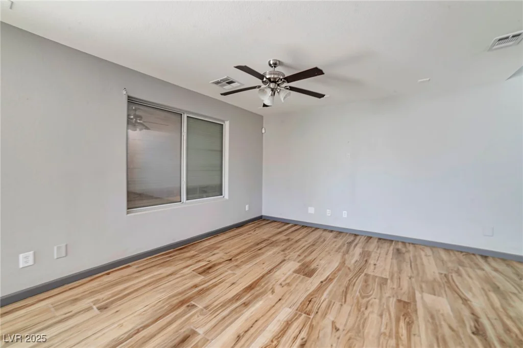 5740 Winter Cherry, Las Vegas, NV 89130