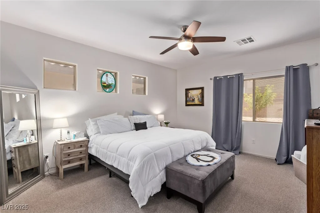 6617 Johnny Love, North Las Vegas, NV 89086