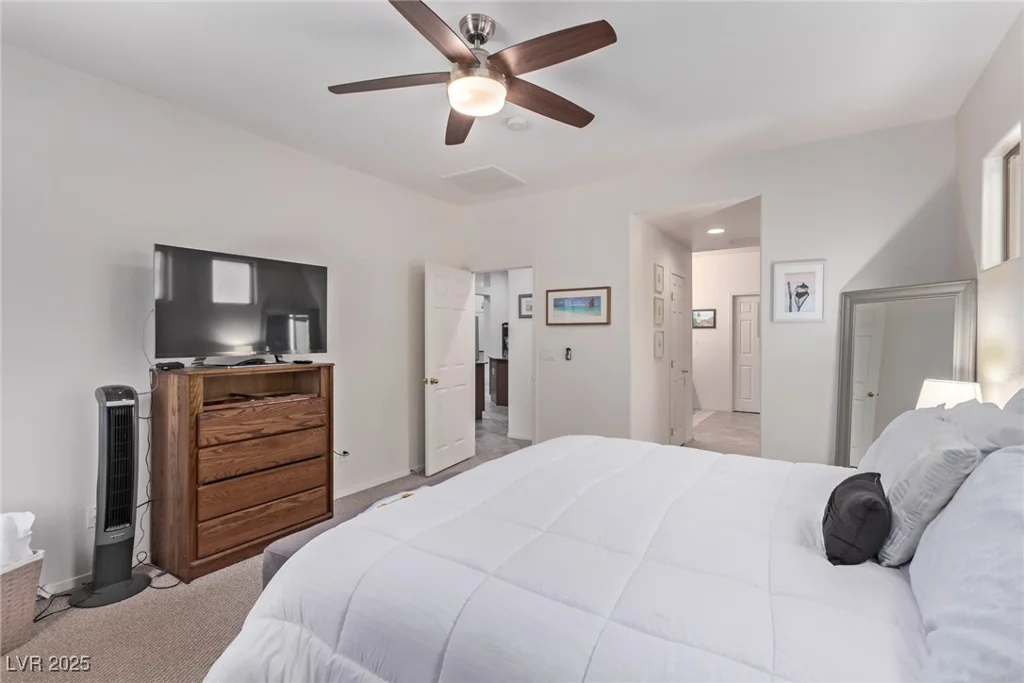 6617 Johnny Love, North Las Vegas, NV 89086