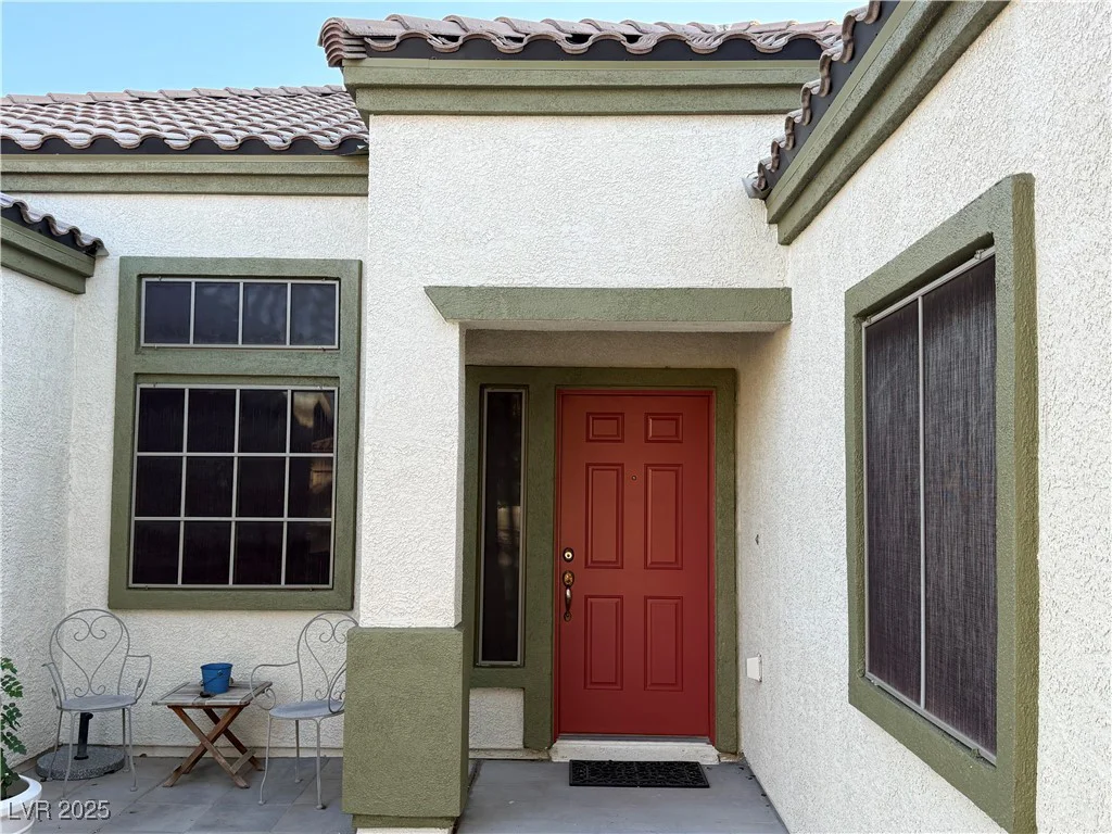 6617 Johnny Love, North Las Vegas, NV 89086