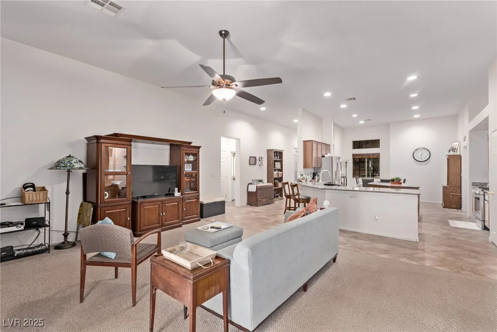 6617 Johnny Love, North Las Vegas, NV 89086