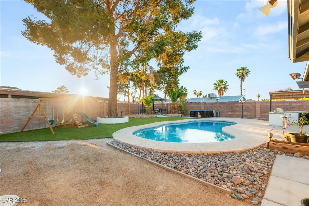 4764 Lana, Las Vegas, NV 89121